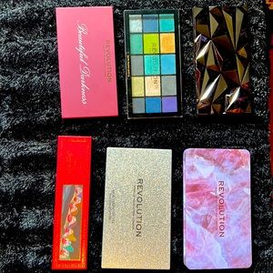 6 Makeup Revolution eyeshadow palette’s